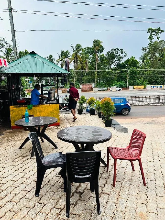 Tcs Rooms Ezhilode Payyanur Payyannur الهند